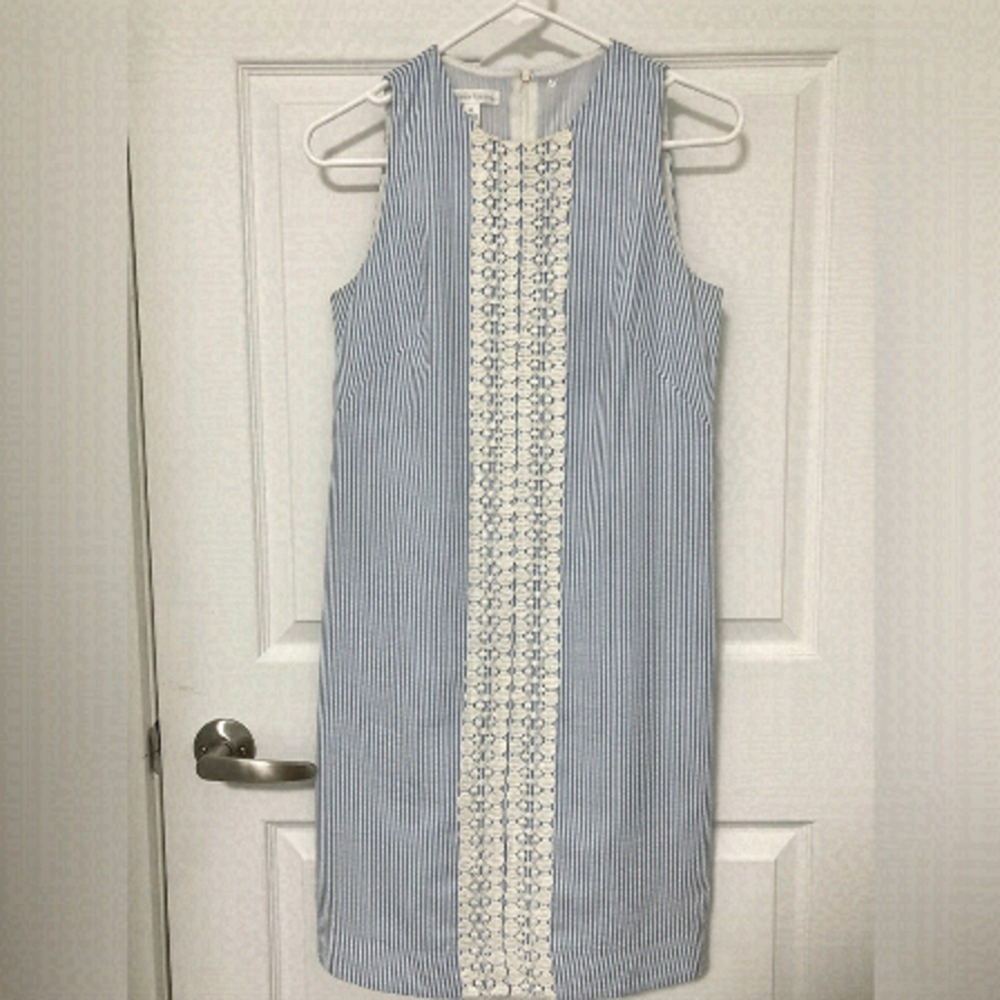 London TIMES SEERSUCKER LACE SLEEVELESS DRESS - Size 4